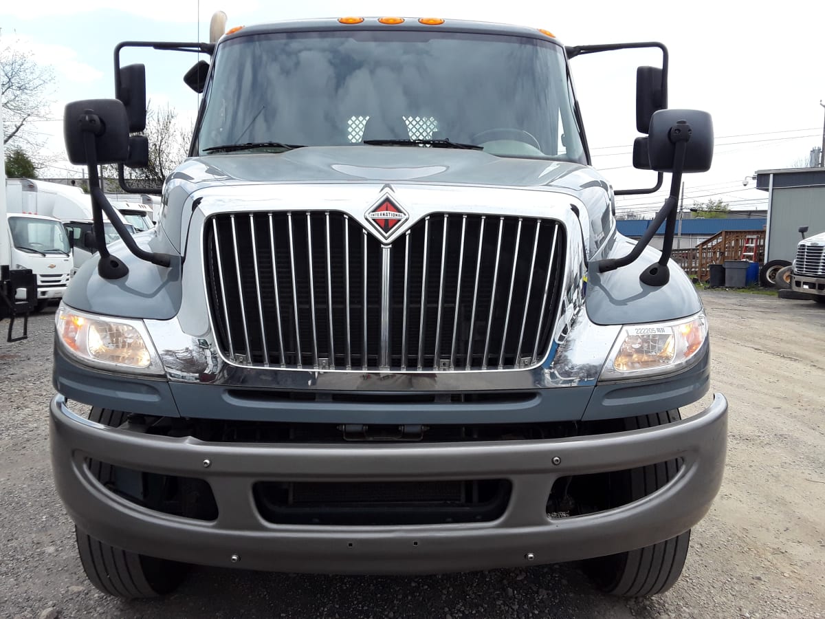 2018 Navistar International 4300 222205