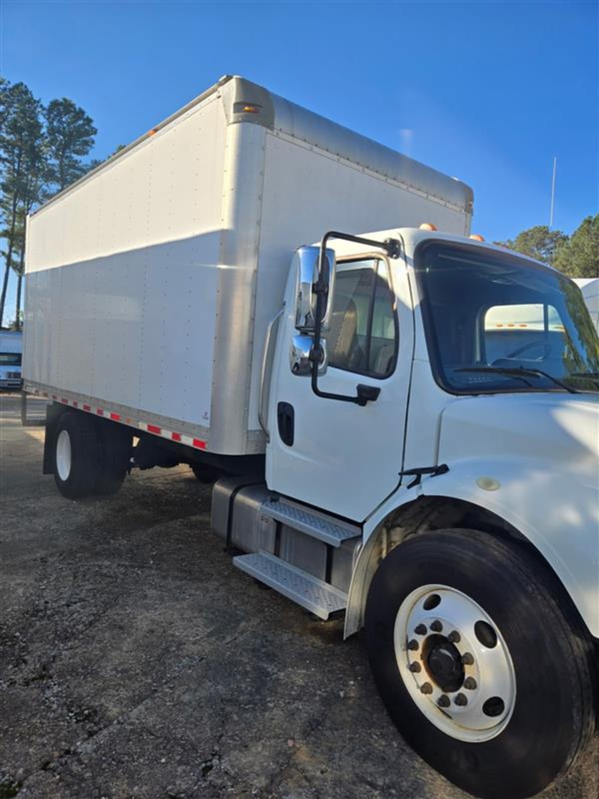 2018 Freightliner/Mercedes M2 106 222232