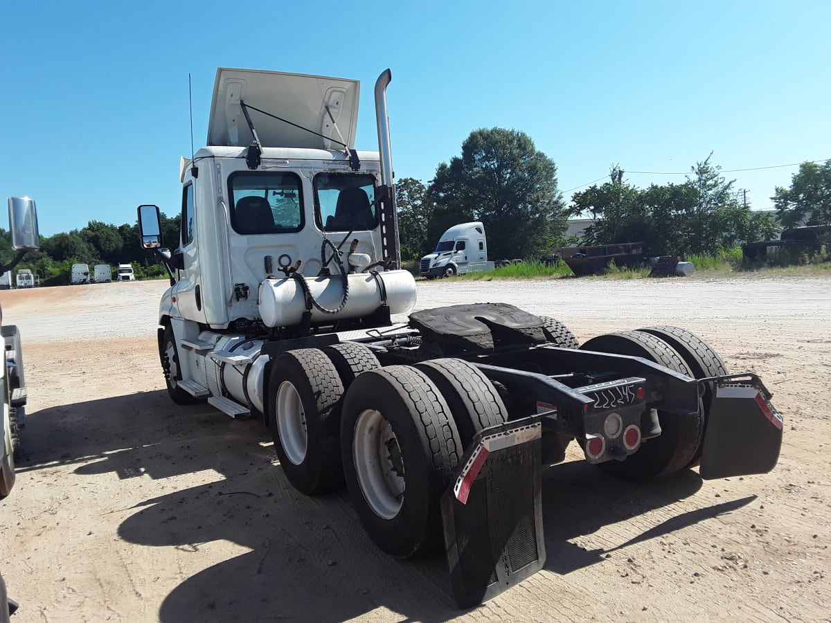 2019 Freightliner/Mercedes CASCADIA 125 222245