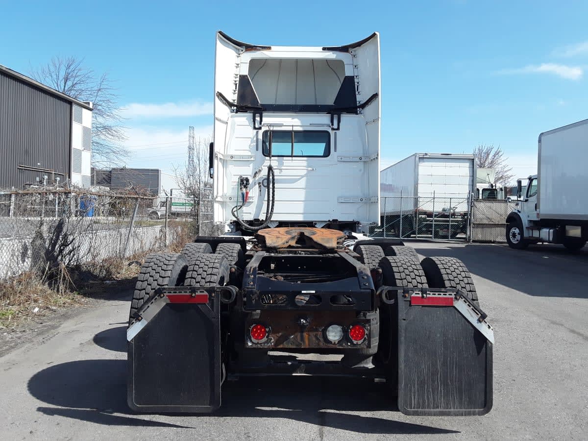 2018 Volvo VNR64T 300 222303