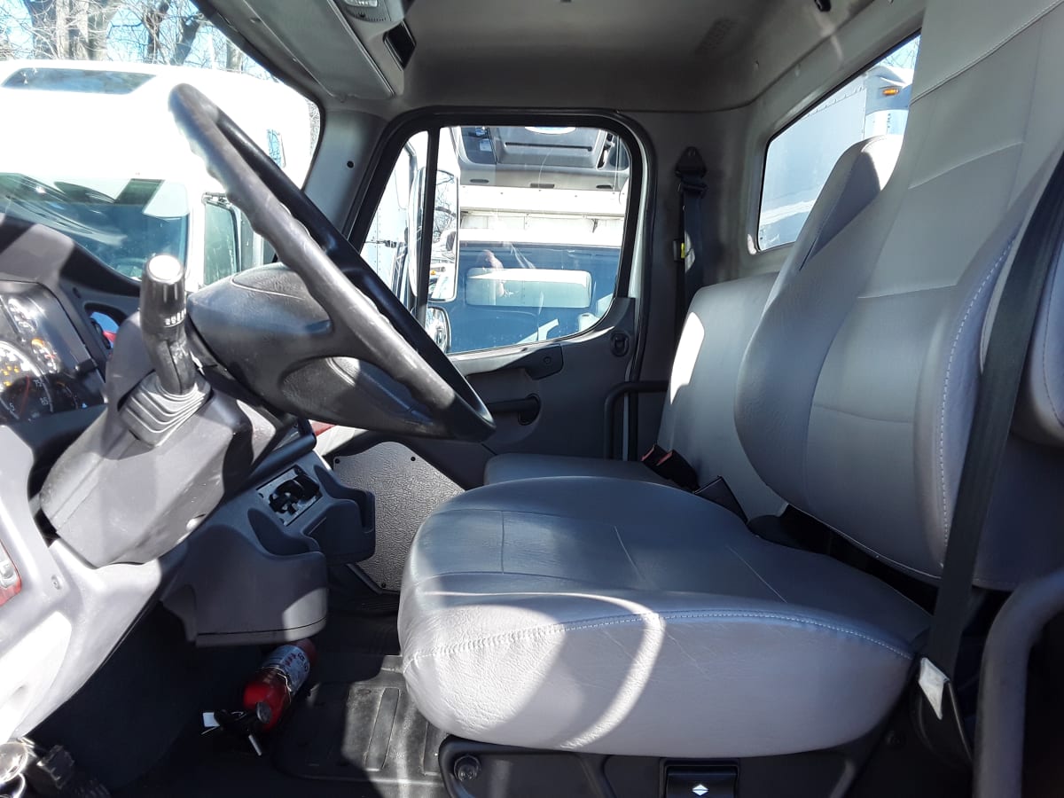 2018 Freightliner/Mercedes M2 106 222317