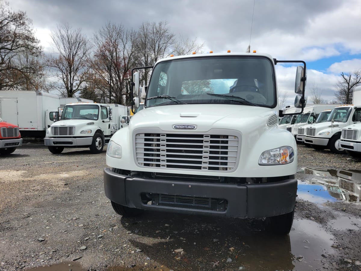 2018 Freightliner/Mercedes M2 106 222321