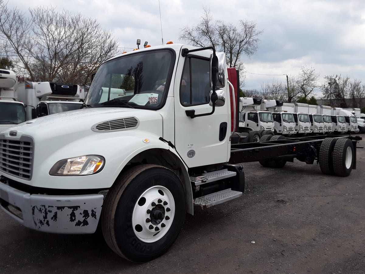 2018 Freightliner/Mercedes M2 106 222327