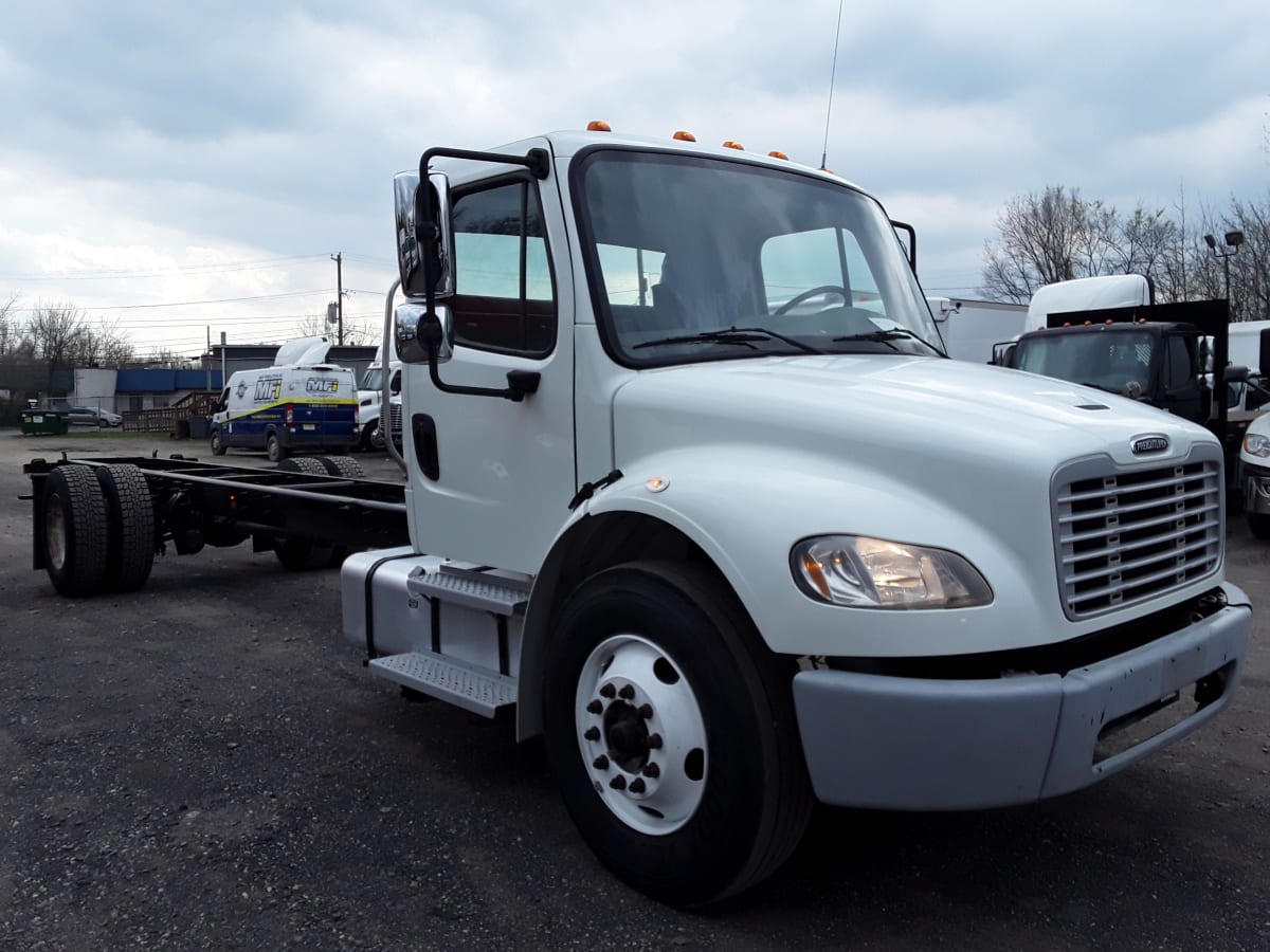 2018 Freightliner/Mercedes M2 106 222327