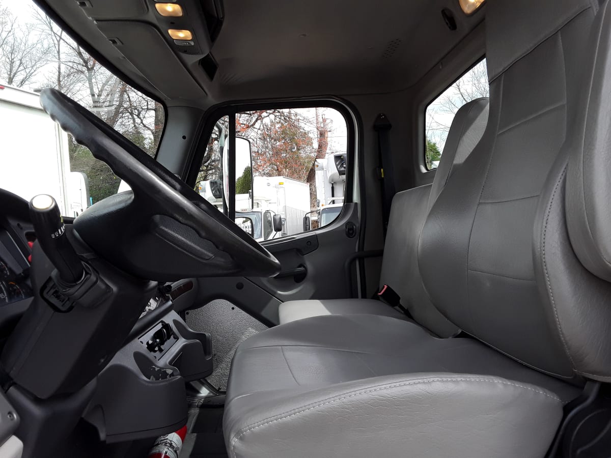 2018 Freightliner/Mercedes M2 106 222332