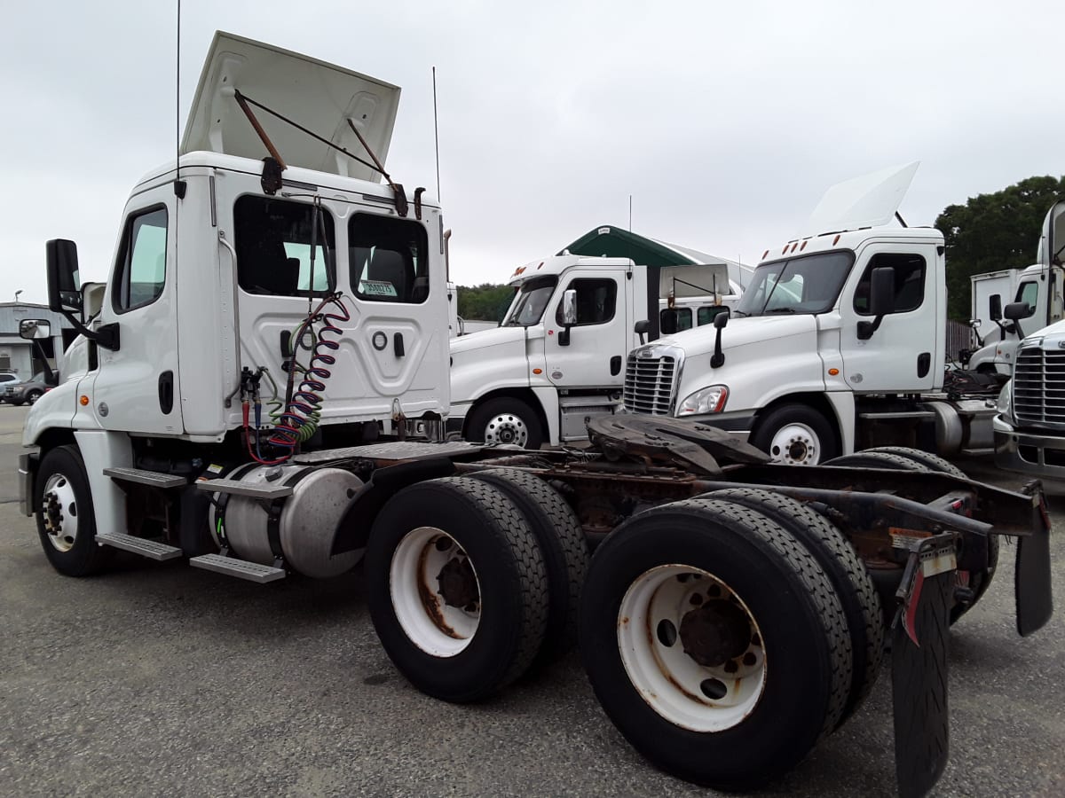 2018 Freightliner/Mercedes CASCADIA 125 222495