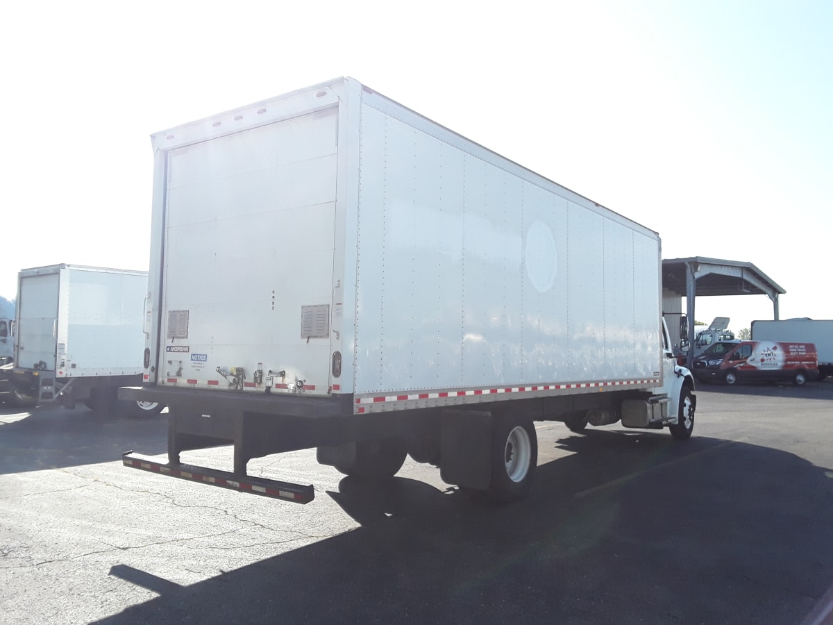 2018 Freightliner/Mercedes M2 106 222573