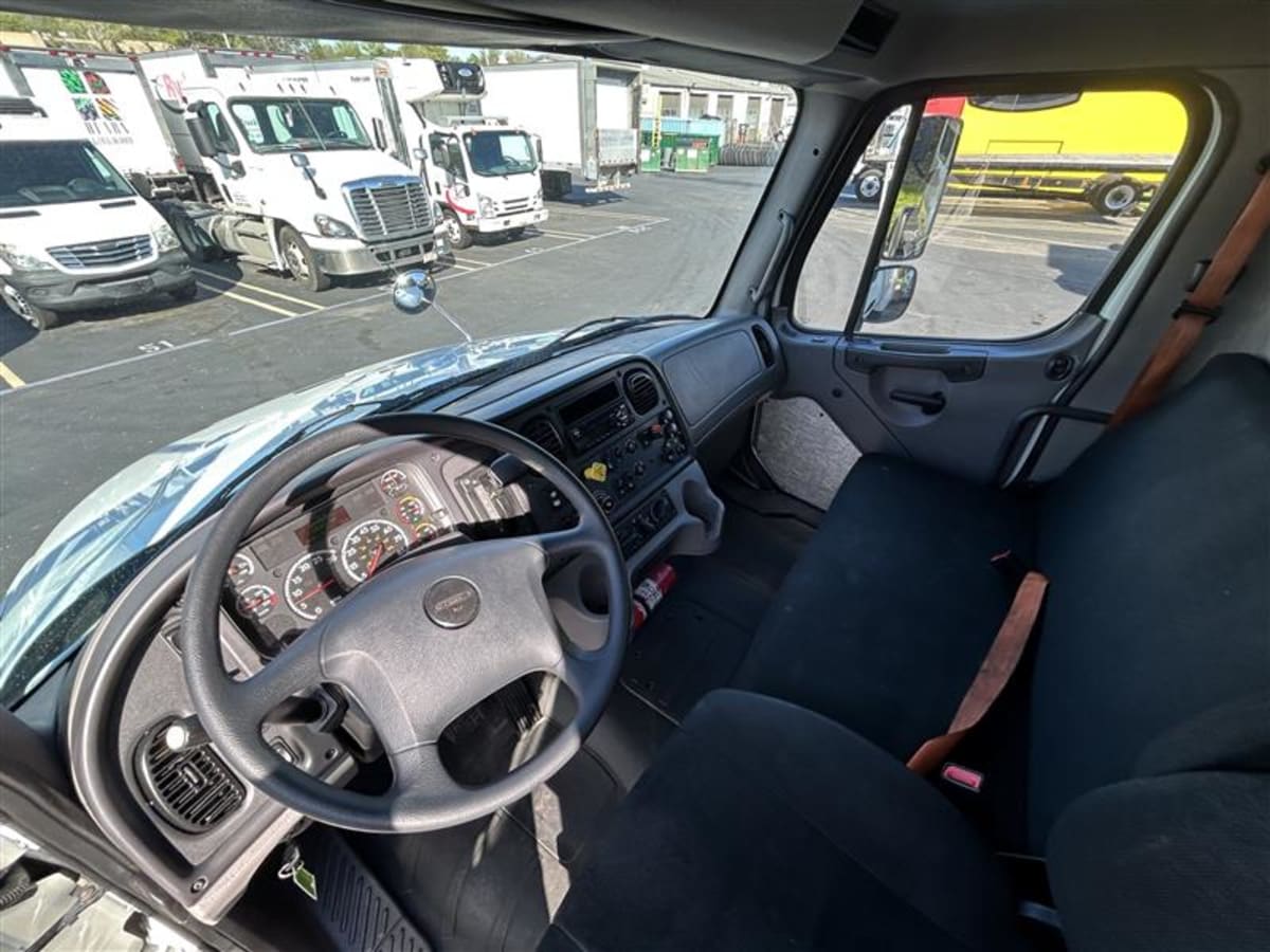 2019 Freightliner/Mercedes M2 106 222633