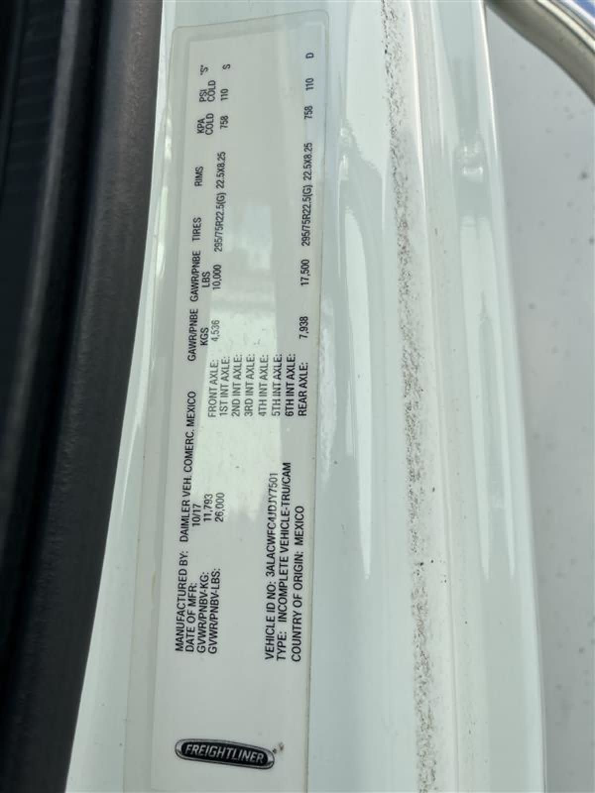 2018 Freightliner M2 106 222661