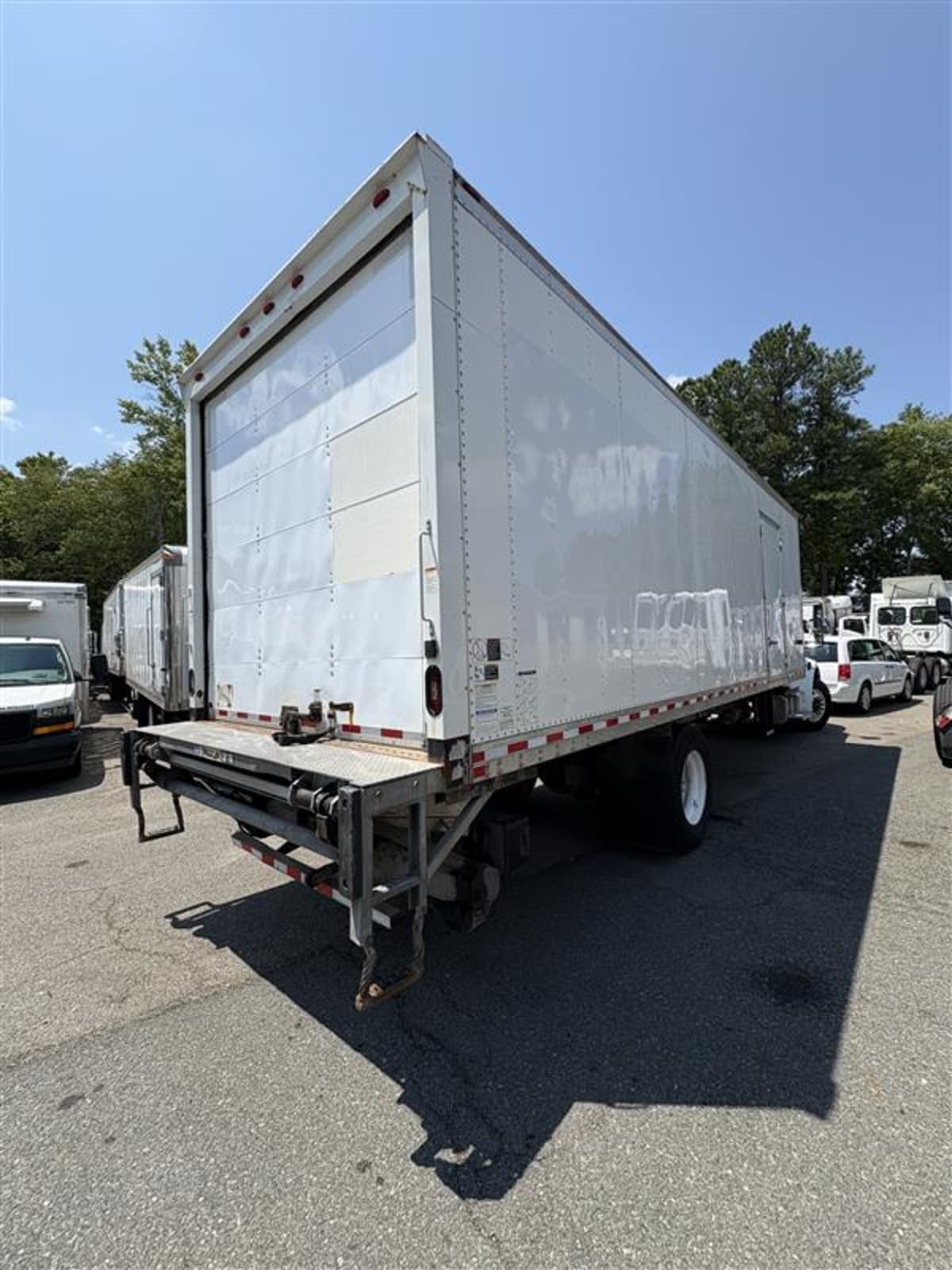 2018 Freightliner M2 106 222668