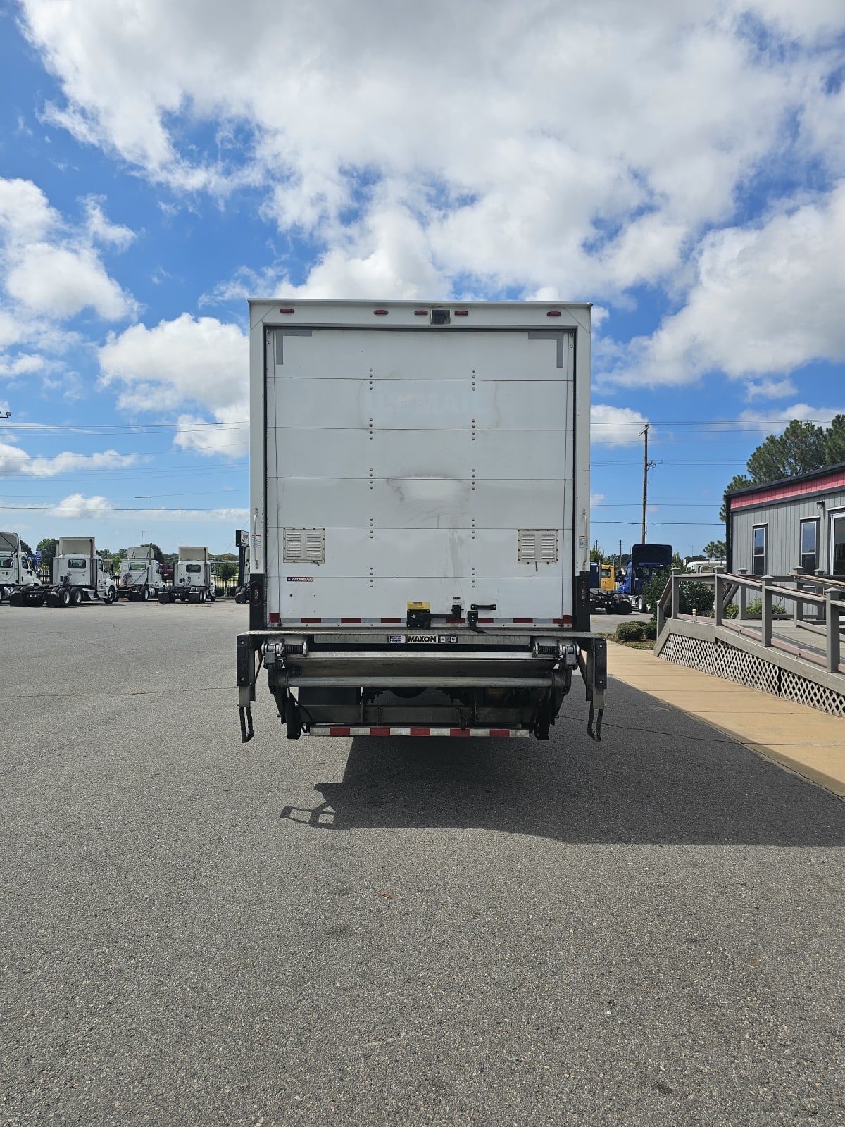 2018 Freightliner/Mercedes M2 106 222674