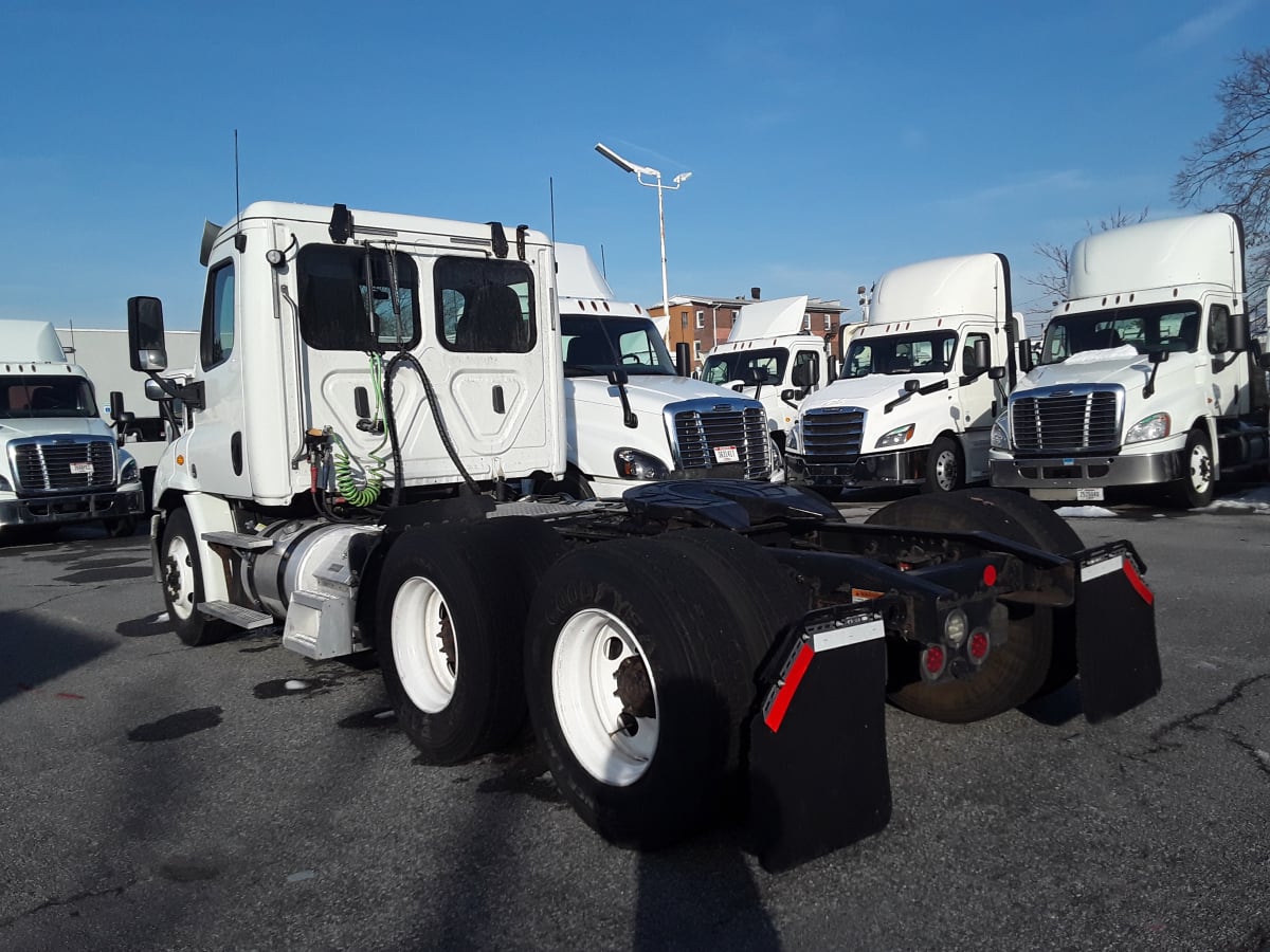 2018 Freightliner CASCADIA 113 222702
