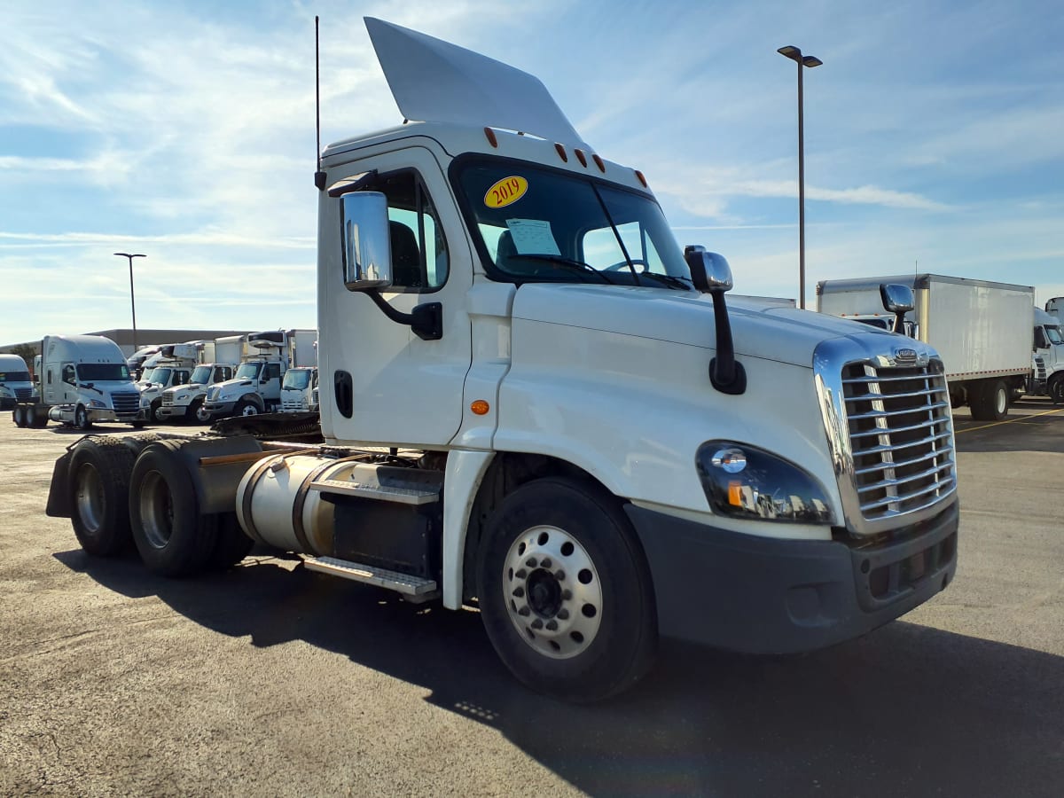 2018 Freightliner/Mercedes CASCADIA 125 222730