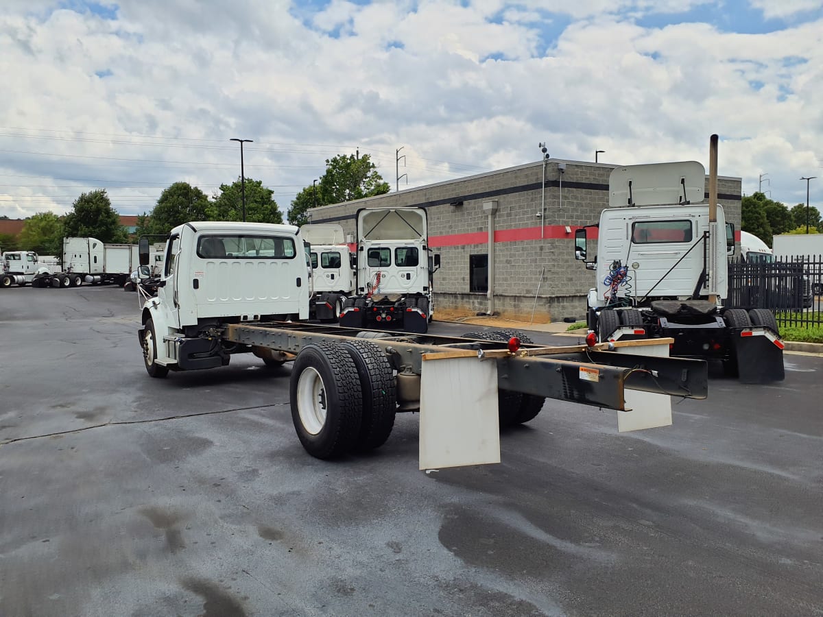 2018 Freightliner/Mercedes M2 106 222738