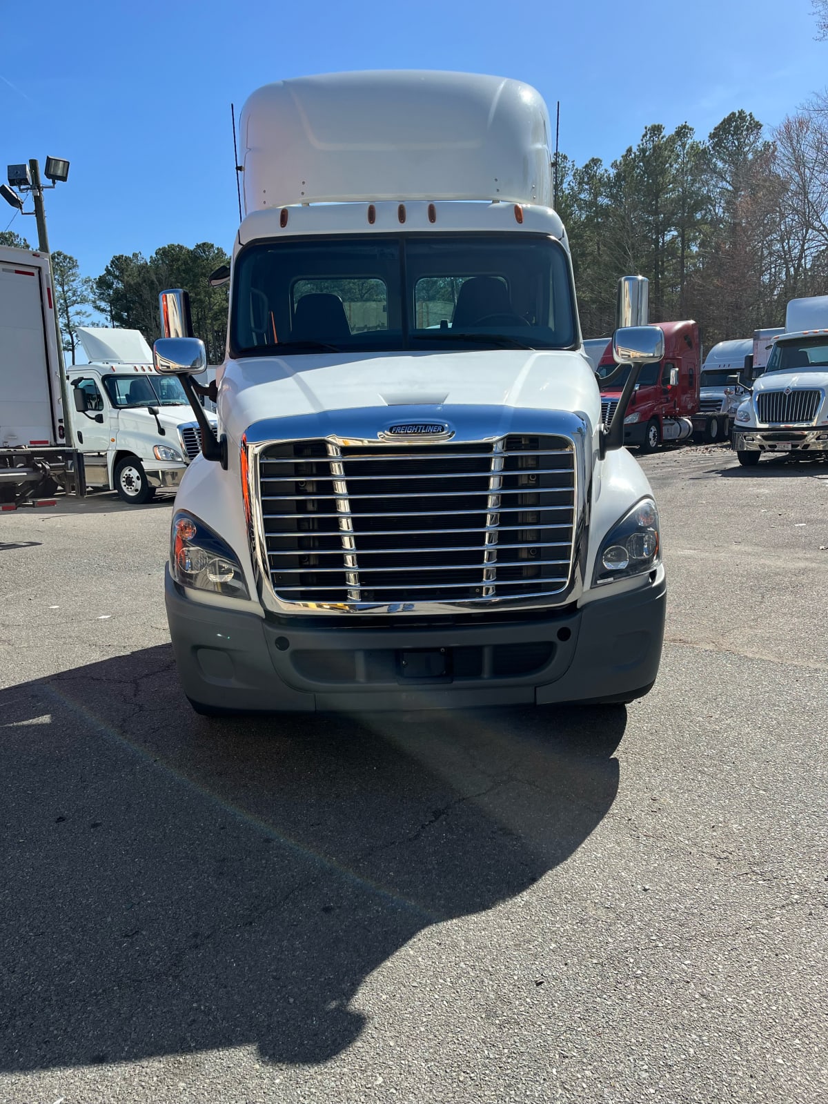 2018 Freightliner/Mercedes CASCADIA 125 222743