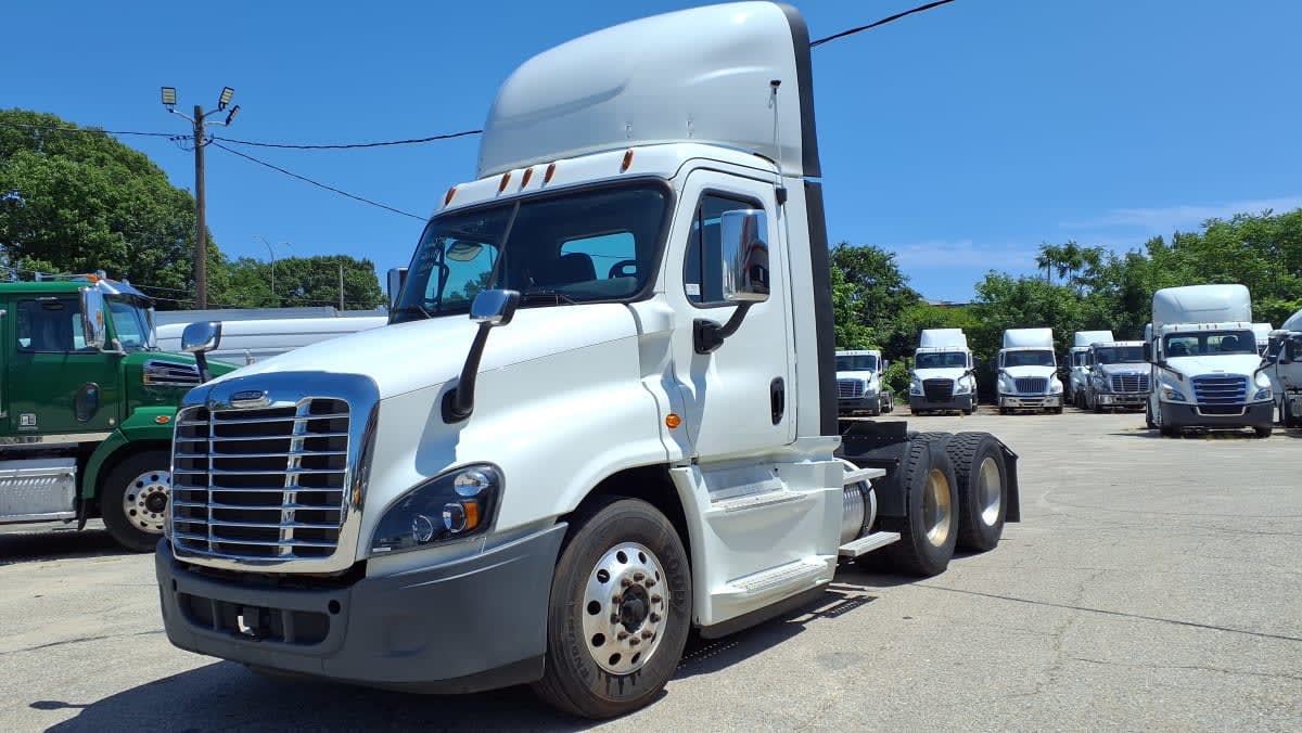 2018 Freightliner Cascadia in Warwick, RI