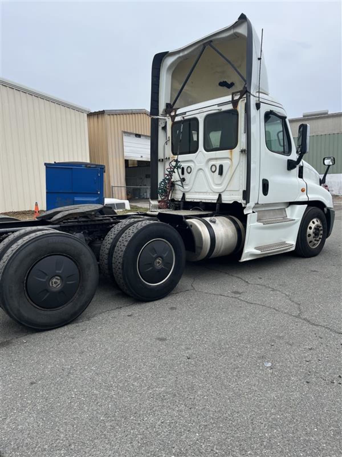 2018 Freightliner/Mercedes CASCADIA 125 222747