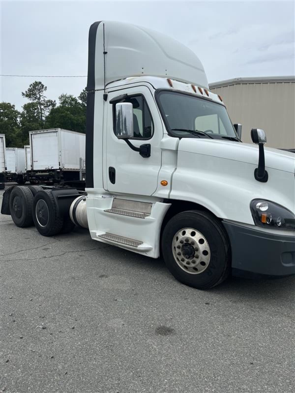 2018 Freightliner/Mercedes CASCADIA 125 222747