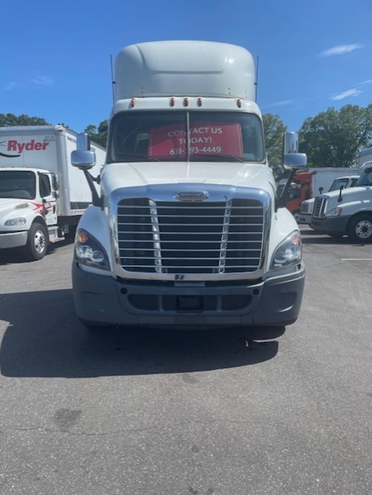 2018 Freightliner CASCADIA 125 222748