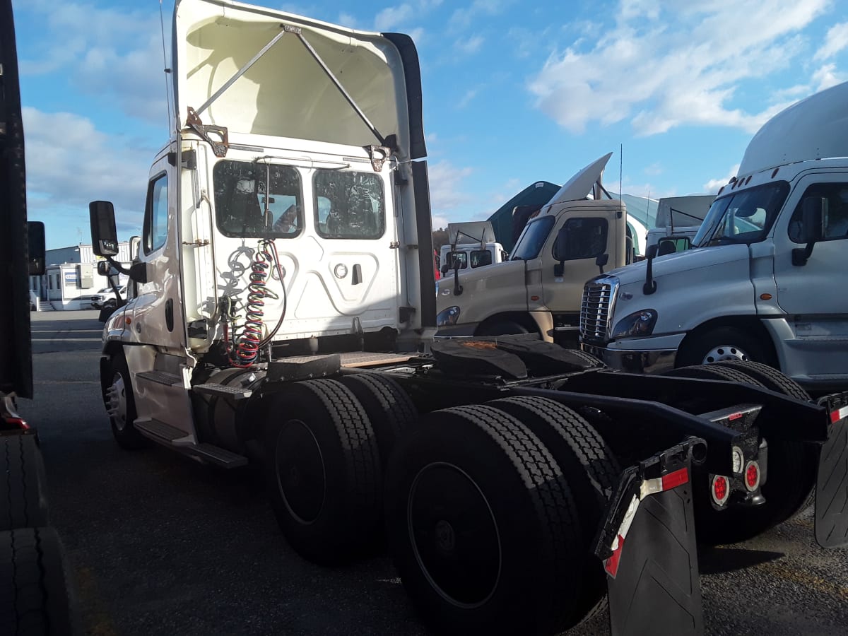 2018 Freightliner/Mercedes CASCADIA 125 222749