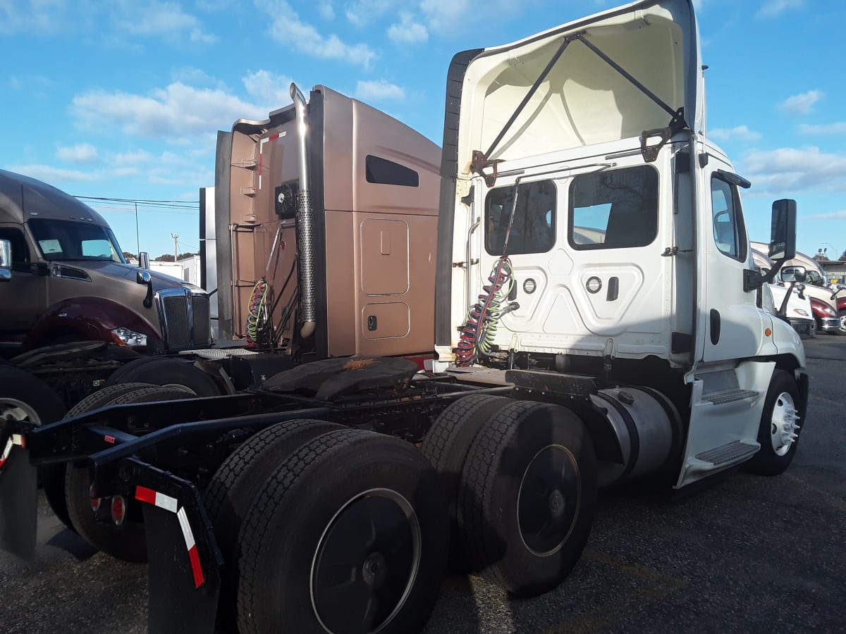 2018 Freightliner/Mercedes CASCADIA 125 222749