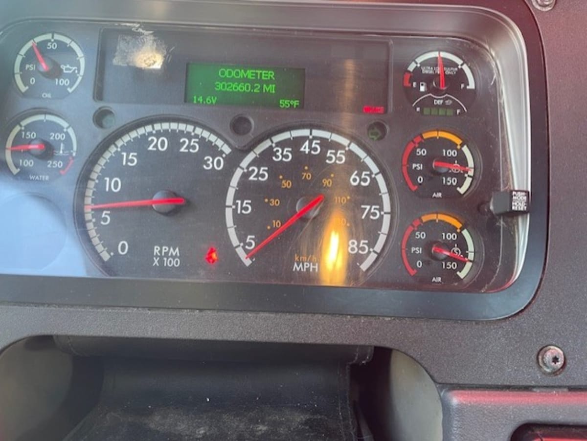 2018 Freightliner - image 9