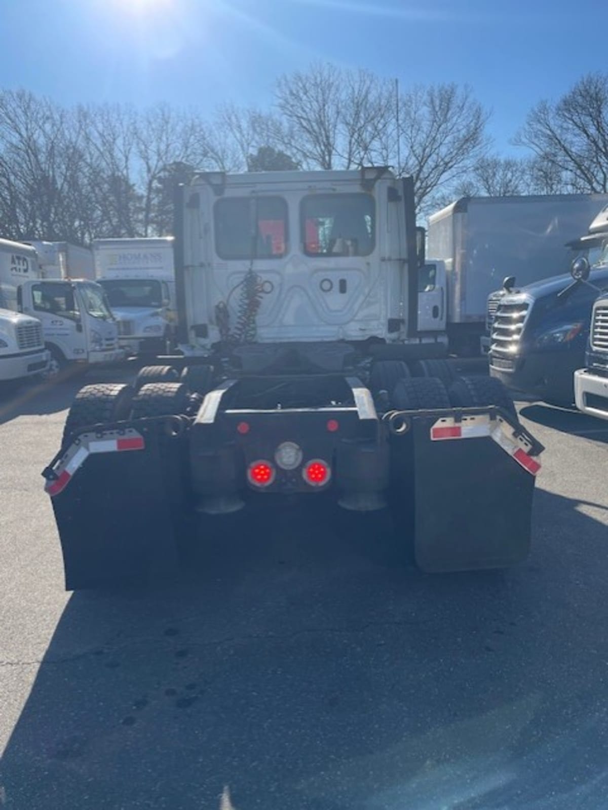 2018 Freightliner - image 5