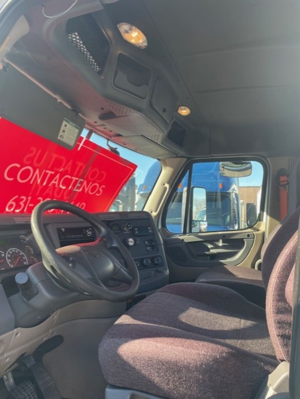 2018 Freightliner - image 7