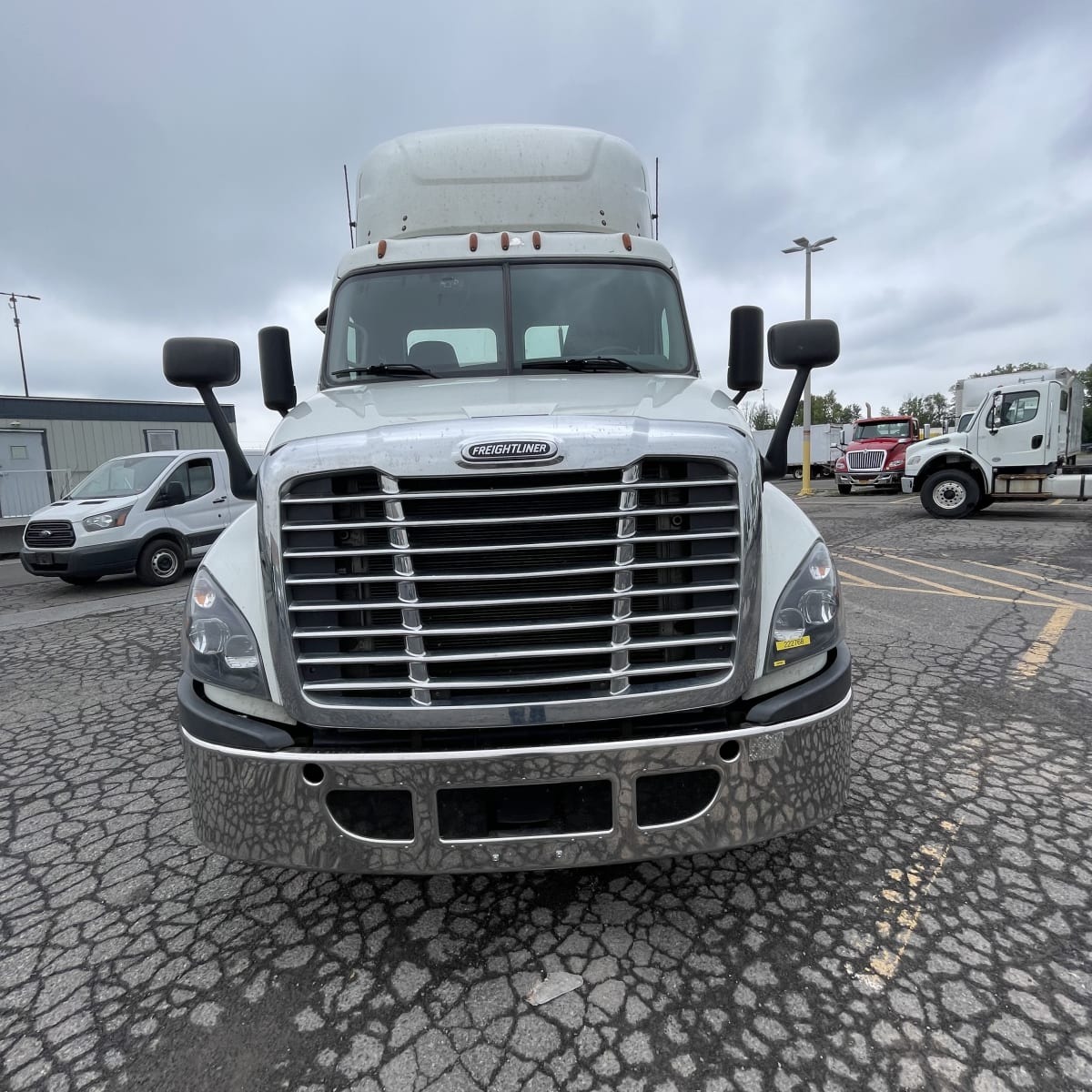 2018 Freightliner/Mercedes CASCADIA 125 222768