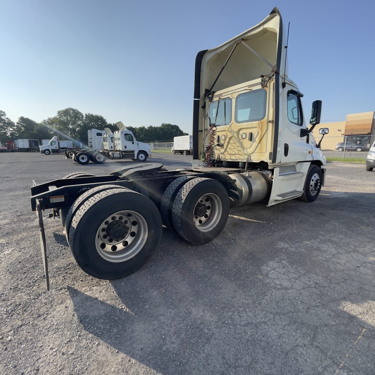 2018 Freightliner/Mercedes CASCADIA 125 222770