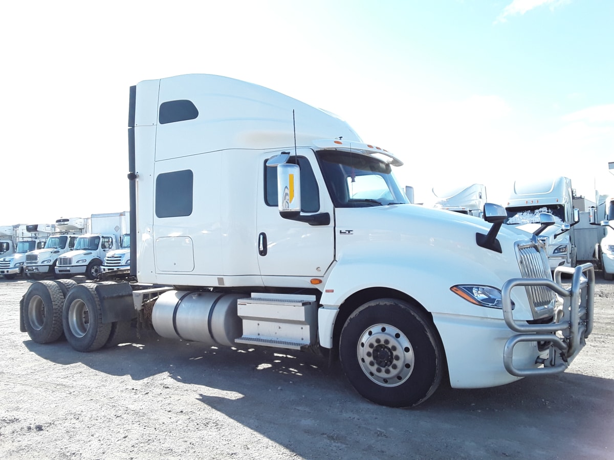 2018 Navistar International LT625 SLPR CAB 222832