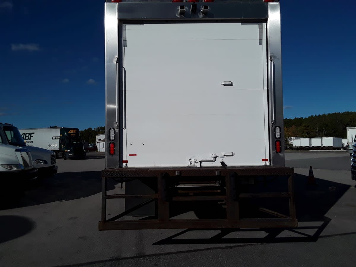 2018 Freightliner/Mercedes M2 106 222839