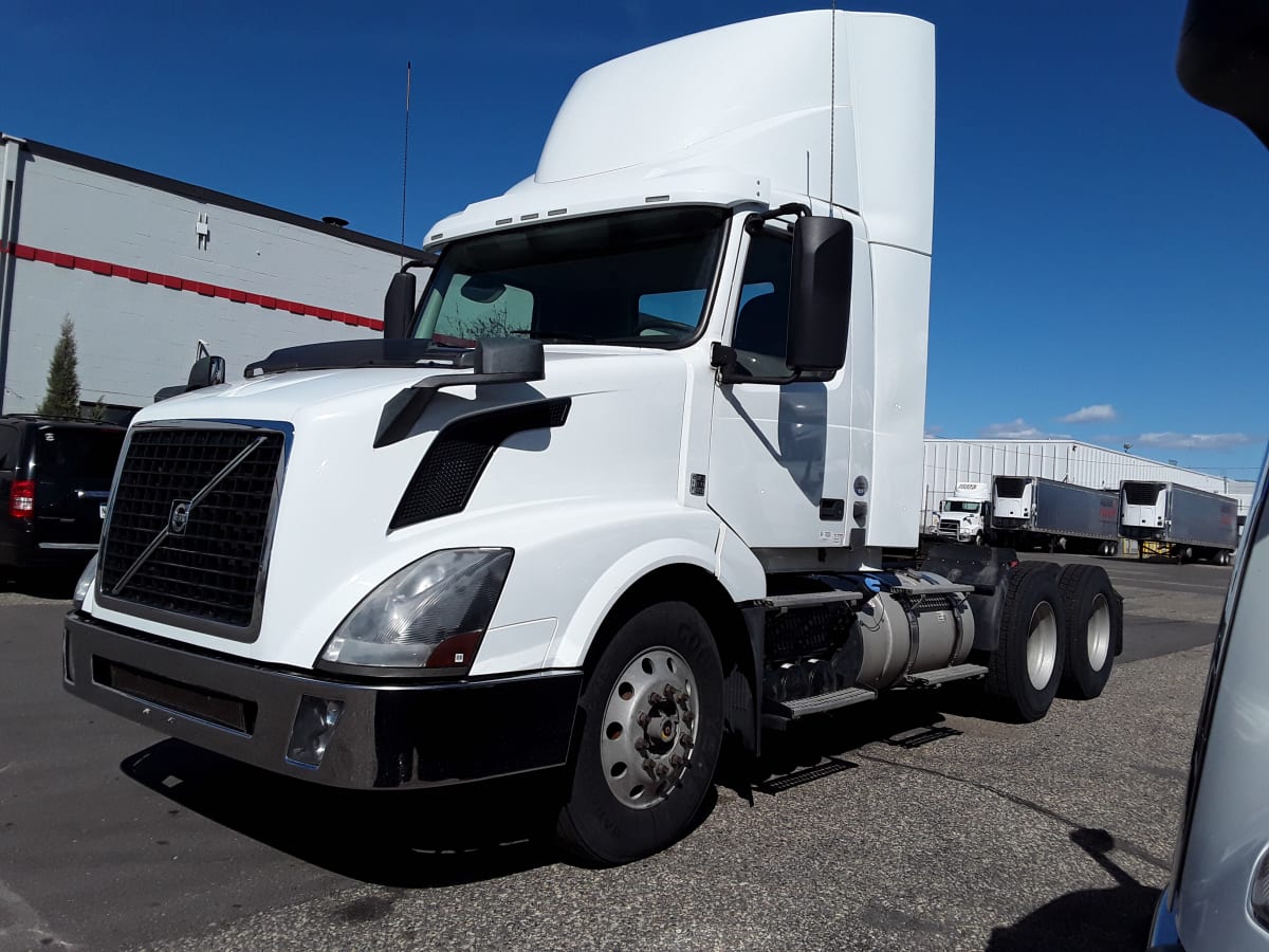 2018 Volvo VNL64TRACTOR 222841