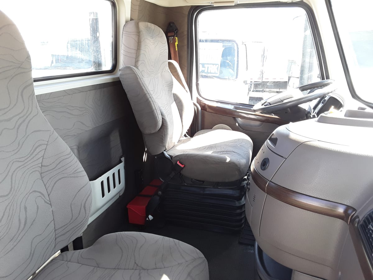 2018 Volvo VNL64TRACTOR 222841