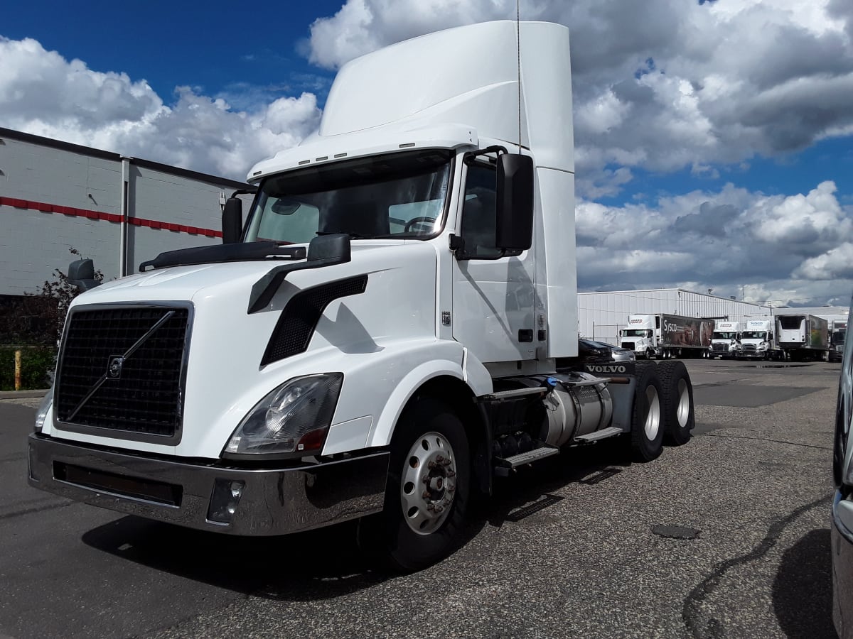 2018 Volvo VNL64TRACTOR 222842