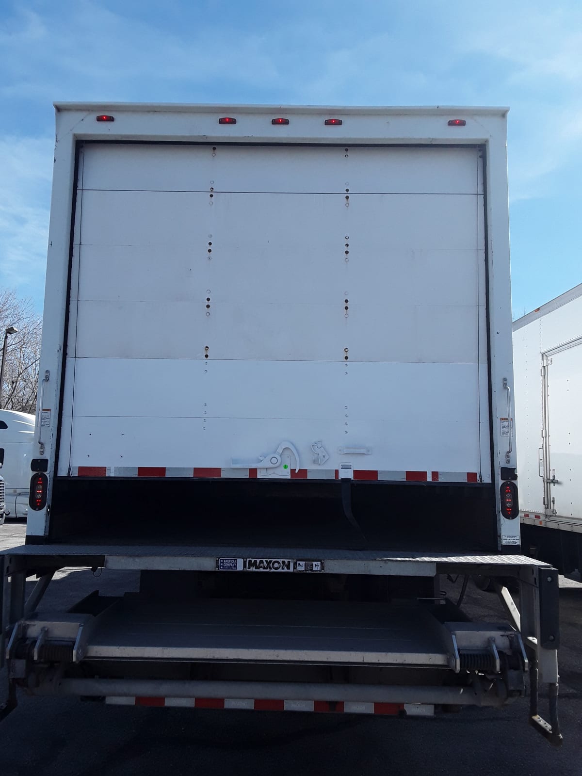 2018 Navistar International 4300 222867