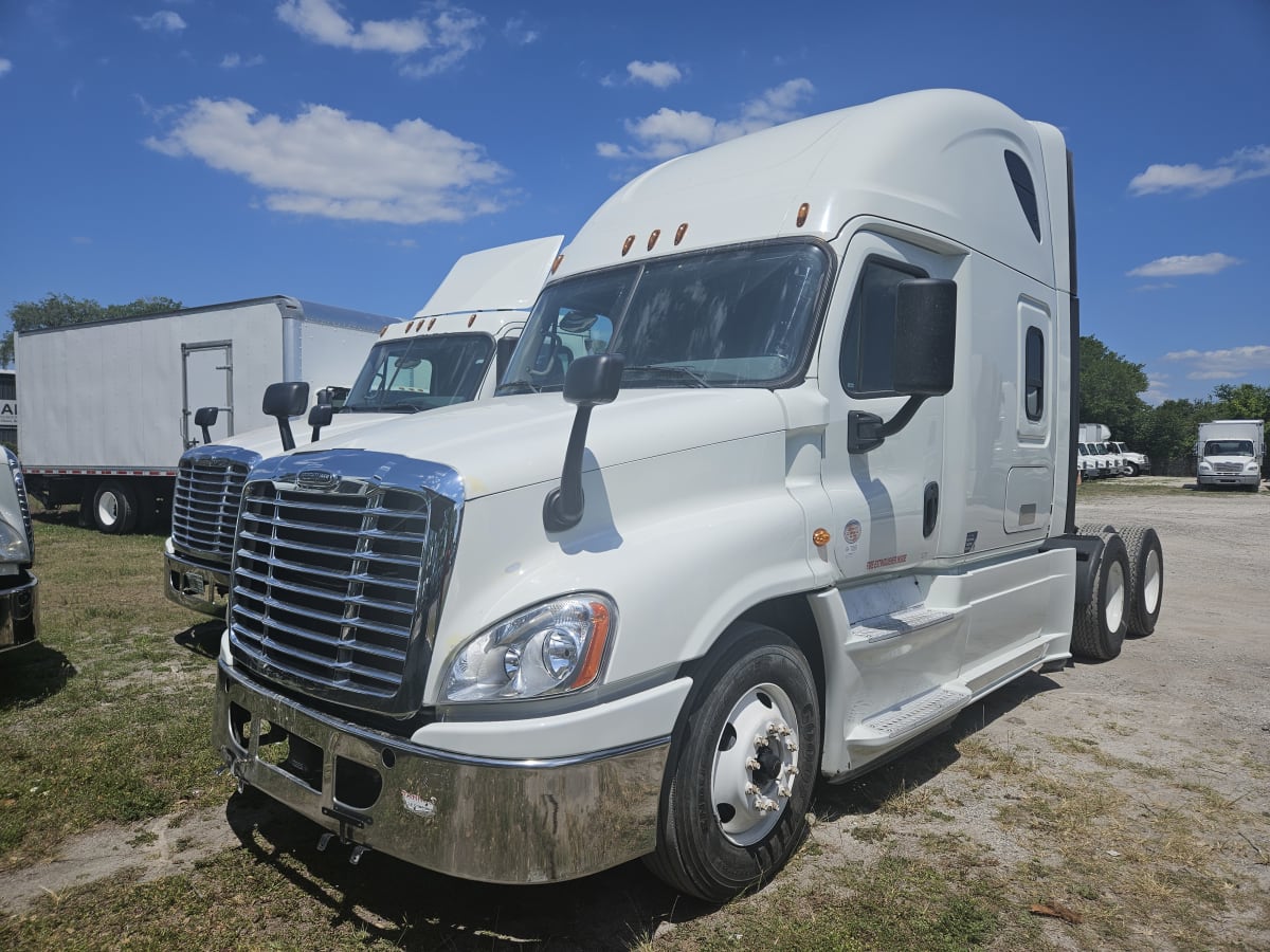 2018 Freightliner/Mercedes CASCADIA 125 222947