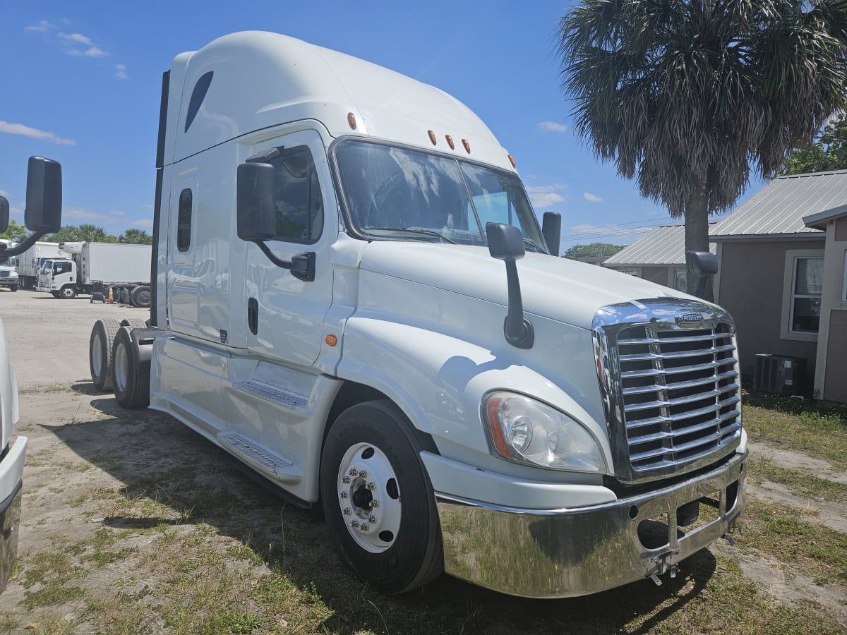 2018 Freightliner/Mercedes CASCADIA 125 222947