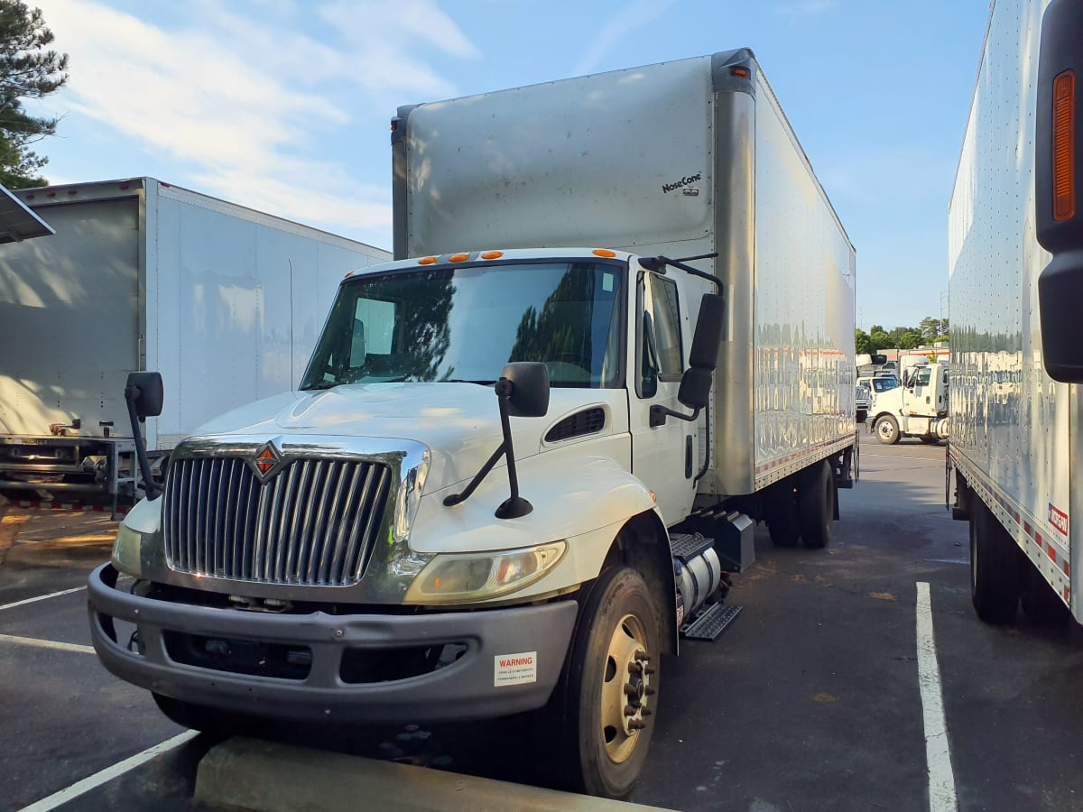 2019 Navistar International 4300 223000