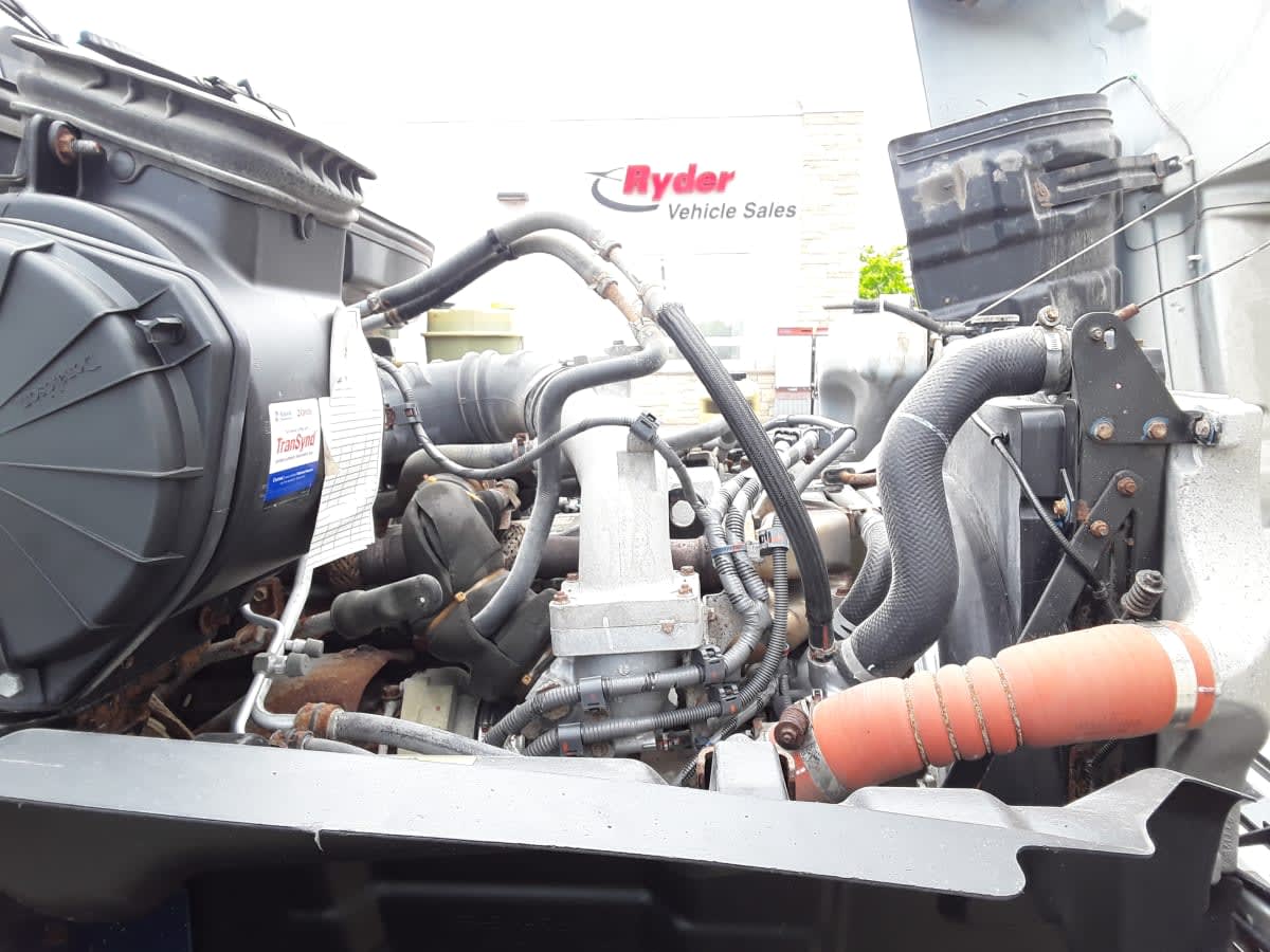 2018 Hino HINO 268 223010