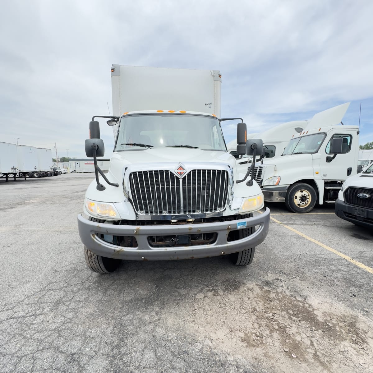 2019 Navistar International 4300 223067