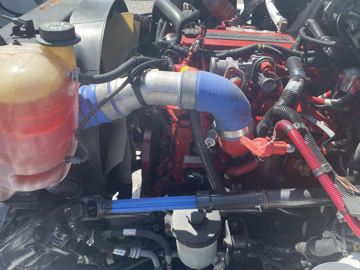 2019 Navistar International 4300 223074