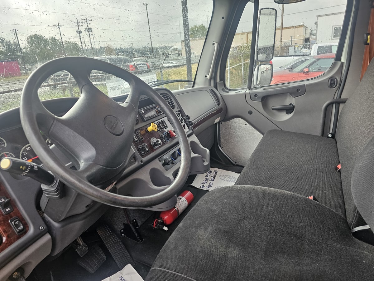 2018 Freightliner/Mercedes M2 106 223082