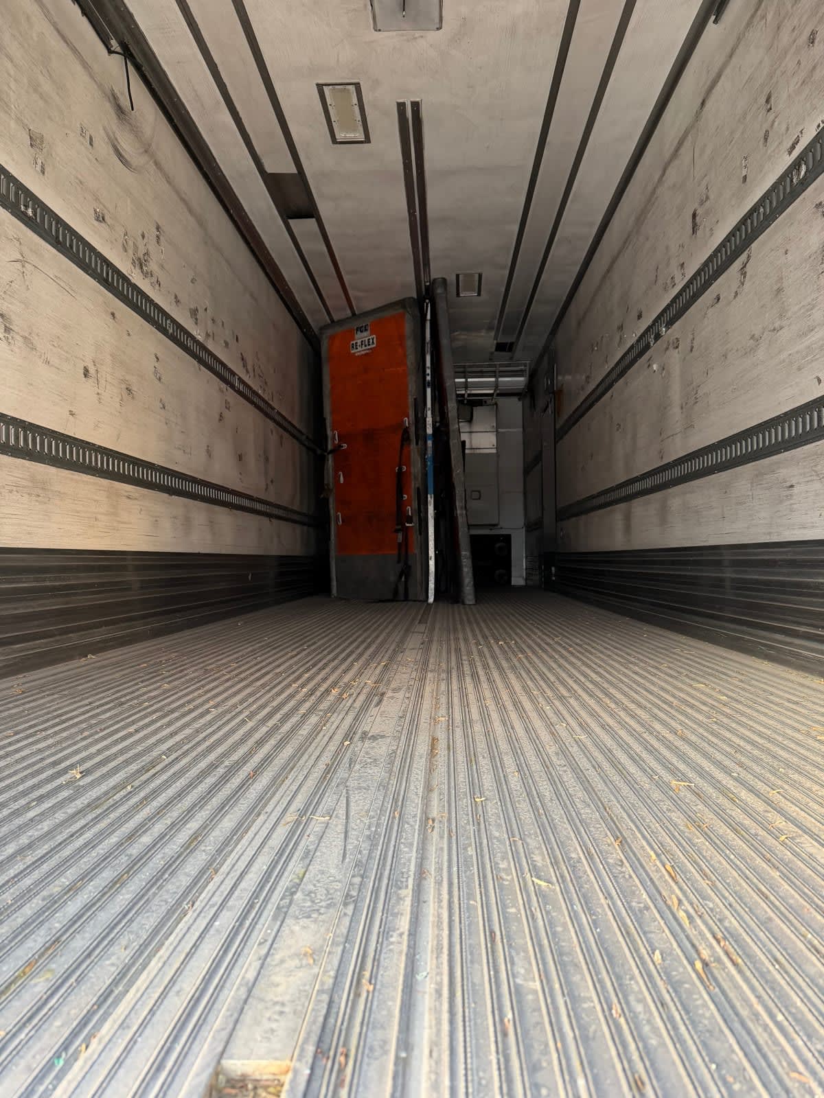 2016 Utility Trailers VS2RA 35/162/102 223087