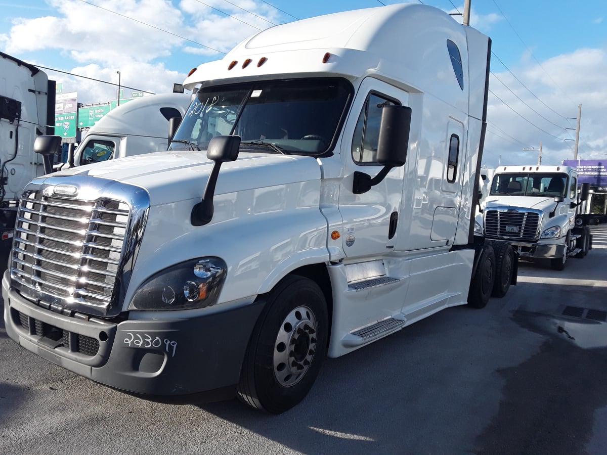 2018 Freightliner/Mercedes CASCADIA 125 223099