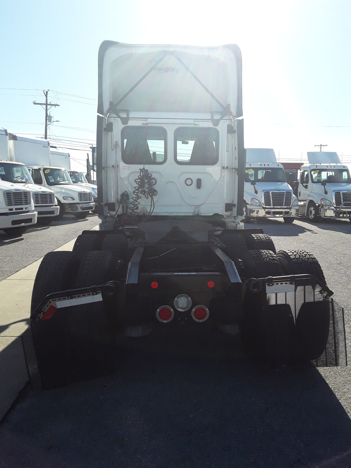 2018 Freightliner/Mercedes CASCADIA 125 223114
