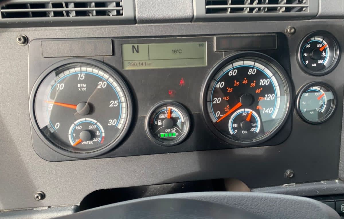 2018 Freightliner/Mercedes CASCADIA 125 223130