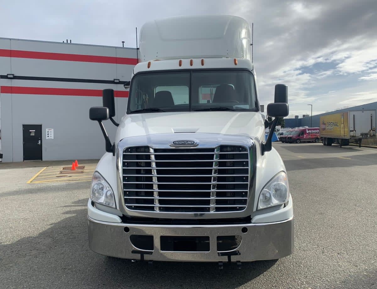 2018 Freightliner/Mercedes CASCADIA 125 223130