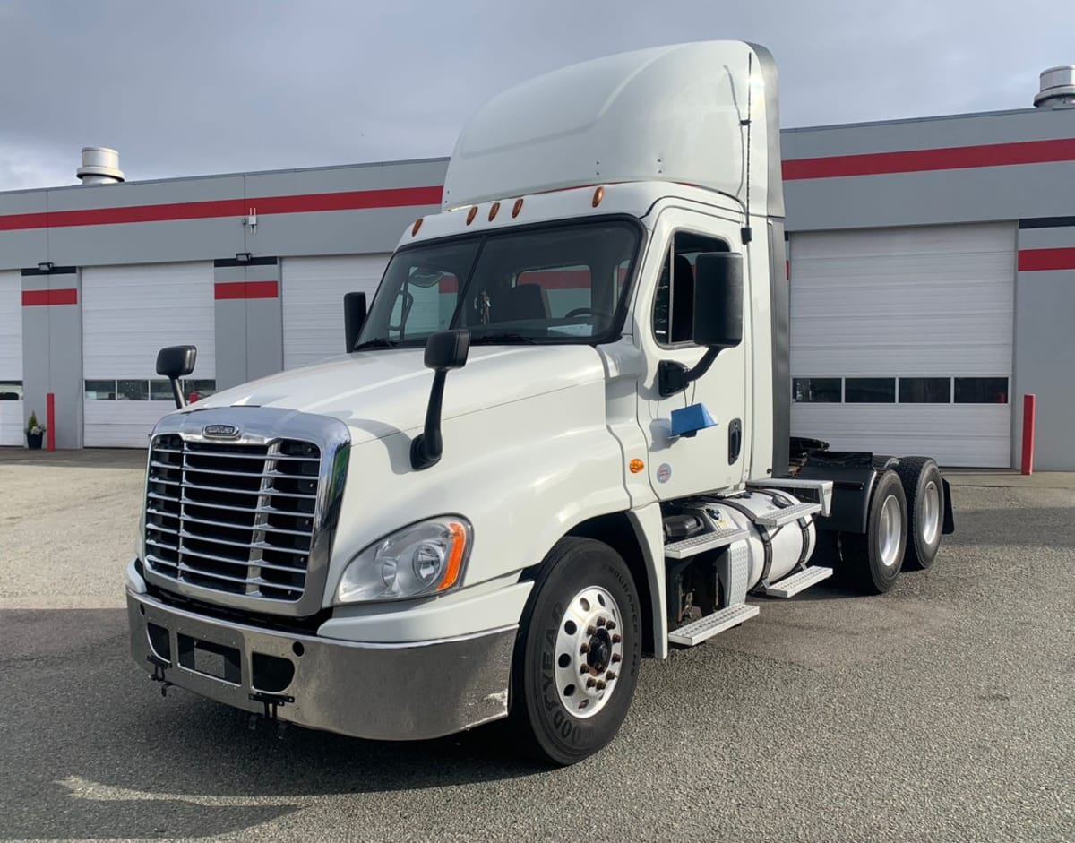 2018 Freightliner/Mercedes CASCADIA 125 223130