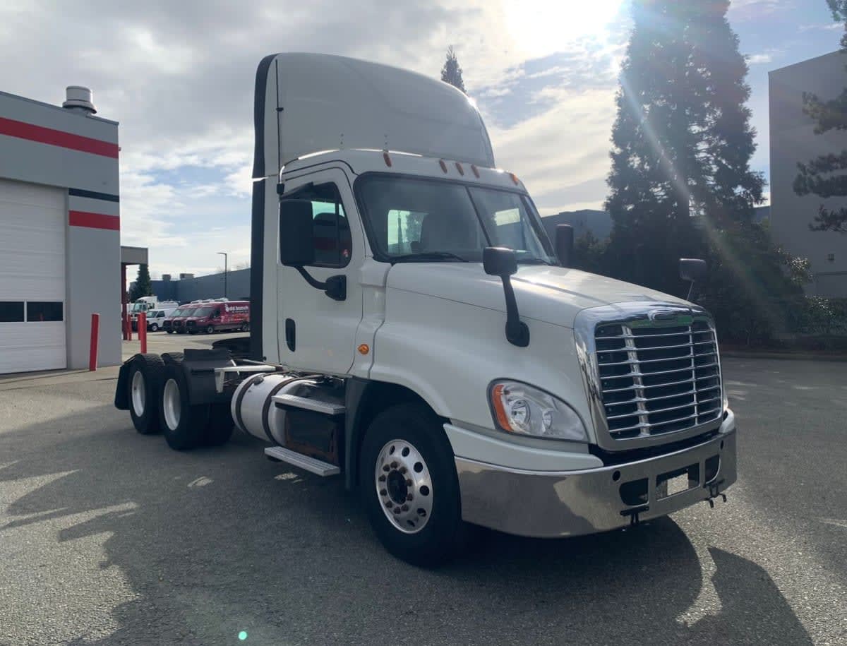 2018 Freightliner/Mercedes CASCADIA 125 223130
